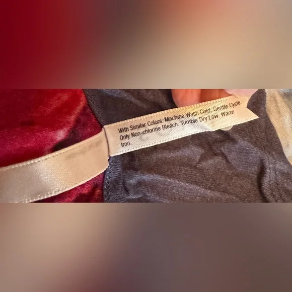 Soma Floral Camisole in Red and Black - Picture 7 of 7